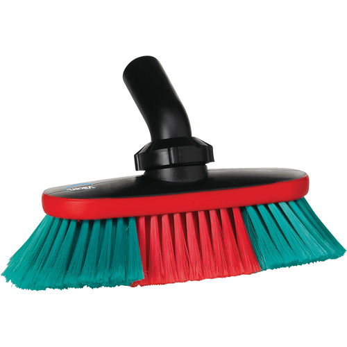 Brosse avec t&ecirc;te ajustable et alimentation en eau pour v&eacute;hicules de la s&eacute;rie Transport FMT Sales Ltd