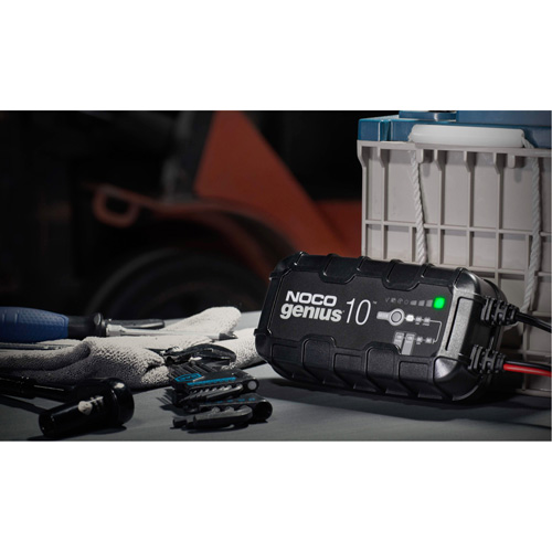 Chargeur de batterie 10 A Genius 10 FMT Sales Ltd