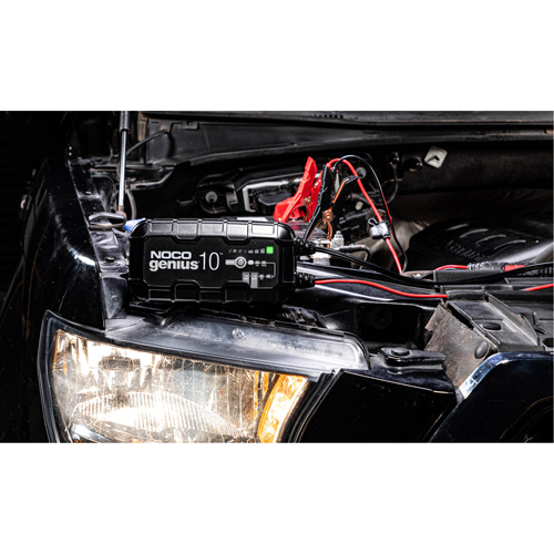 Chargeur de batterie 10 A Genius 10 FMT Sales Ltd