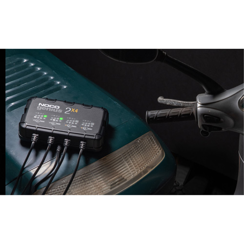 Chargeur de batterie 4 sorties de 8 A Genius 2X4 FMT Sales Ltd