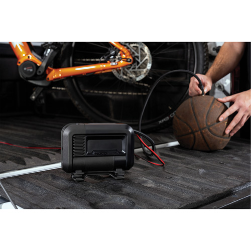 Compresseur d'air portable de 15 A FMT Sales Ltd