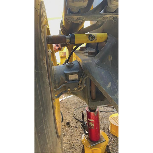 Single-Acting Cylinder Hydraulic Ram, 4.13" Stroke, 10 Ton(s) Capacity, 10000 PSI FMT Sales Ltd