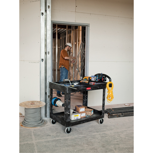 Chariot utilitaire robuste - 4500-88, 2 tiers, 17-1/8" x 33-1/4" x 39", Capacit&eacute; 500 lb FMT Sales Ltd