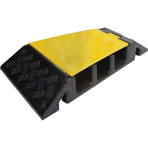 Protecteur de c&acirc;ble tourne-&agrave;-droite robuste Powerhouse, 3 canaux, 12" lo x 19,75" la x 3" h FMT Sales Ltd