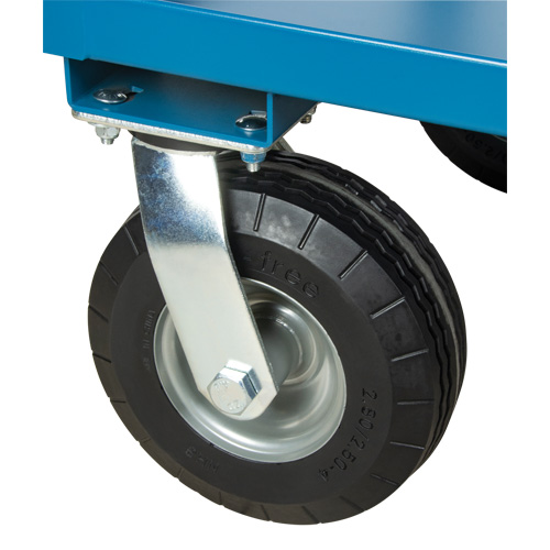  Chariot &agrave; tablettes pour l'ext&eacute;rieur, 3 Tiers, 24" la x 39" h x 51" p, Capacit&eacute; 1200 lb FMT Sales Ltd