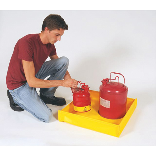 Flexible Ultra-Utility Tray&reg;, 12" L x 12" W x 4.8" H, 1.5 US Gal. Spill Capacity FMT Sales Ltd
