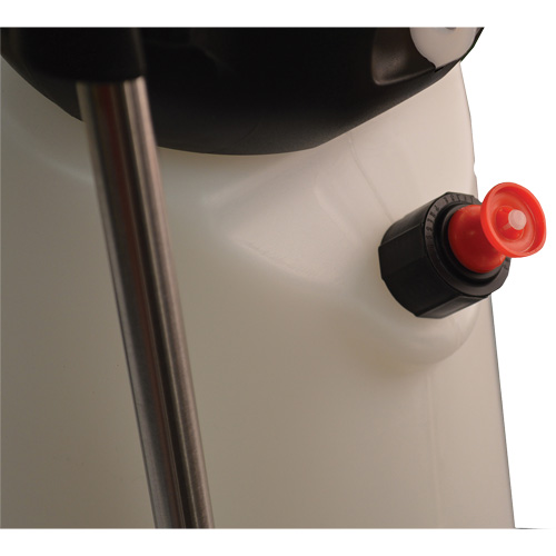 Vaporisateur moussant &agrave; compression s&eacute;rie nettoyage & restauration, 2 gal. (9 L), Poly&eacute;thyl&egrave;ne, Lance de 21" FMT Sales Ltd