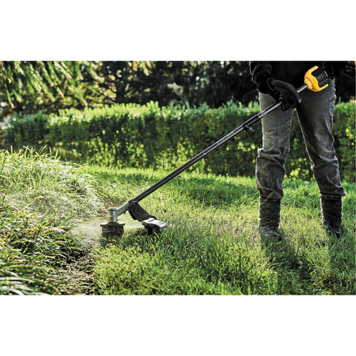 Max* Cordless Brushless Attachment-Capable String Trimmer, 17", Battery Powered, 60 V FMT Sales Ltd