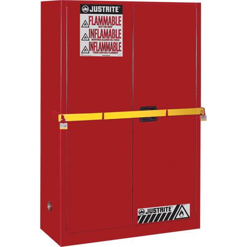 Armoire de rangement haute s&eacute;curit&eacute; avec barre en acier pour produits inflammables, 45 gal., 2 tablettes FMT Sales Ltd