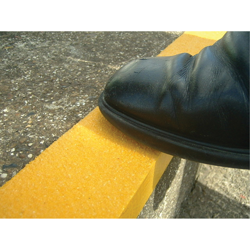 Safestep&reg; Anti-Slip Step Edge, 2.75" W x 32" L, Yellow FMT Sales Ltd