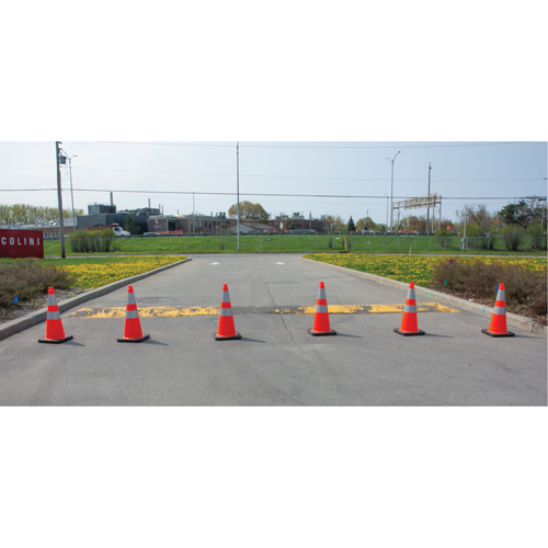 Traffic Cone, 28", Orange, 4" & 6" Reflective Collar(s) FMT Sales Ltd