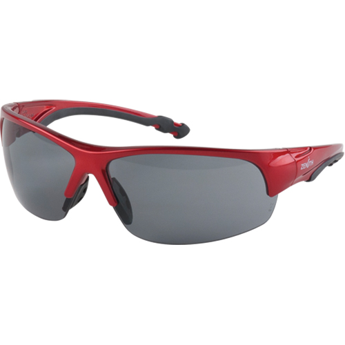 Lunettes de s&eacute;curit&eacute; s&eacute;rie Z1900, Lentille Grise/fum&eacute;e, Anti-&eacute;gratignures, R&eacute;pond ou surpasse la norme CSA Z94.3 FMT Sales Ltd