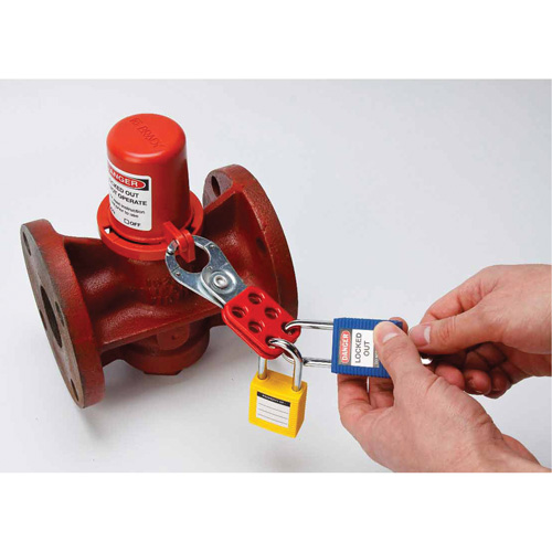 Housse de s&eacute;curit&eacute; pour fontaine et dispositif de cadenassage pour robinet &agrave; tournant, Ensemble Vanne/Robinet &agrave; eau FMT Sales Ltd
