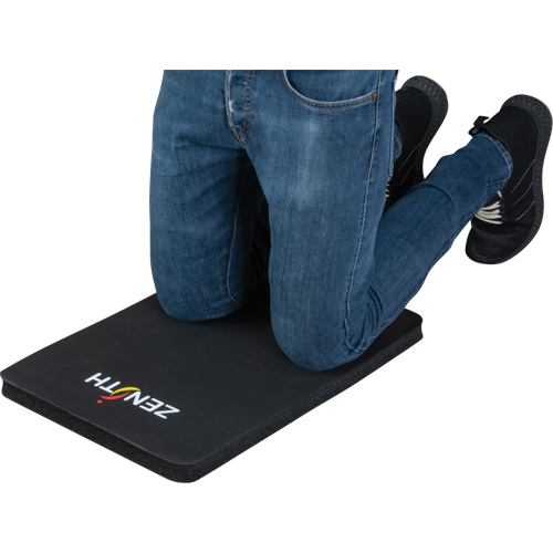 Kneeling Mat, 14" L x 21" W, 1" Thick FMT Sales Ltd