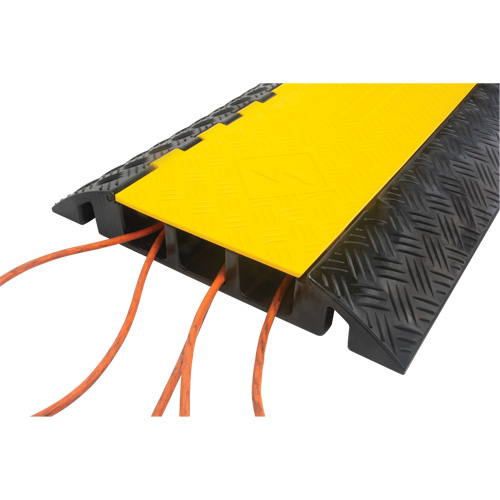 Polyurethane Cable Protector, 3 Channels, 35.43" L x 19.69" W x 3" H FMT Sales Ltd