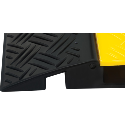 Polyurethane Cable Protector, 3 Channels, 35.43" L x 19.69" W x 3" H FMT Sales Ltd