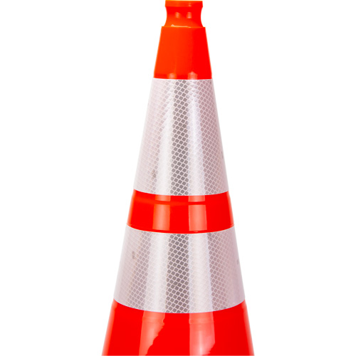 C&ocirc;ne de signalisation de premi&egrave;re qualit&eacute;, 28", Orange, Bande(s) r&eacute;fl&eacute;chissante(s) 4" & 6" FMT Sales Ltd