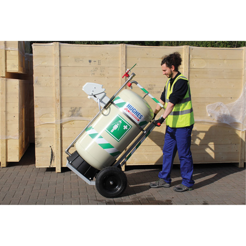 Douche d'urgence mobile et ind&eacute;pendant avec douche oculaire et faciale, Capacit&eacute; 30 gal., Conformit&eacute; Aucune FMT Sales Ltd