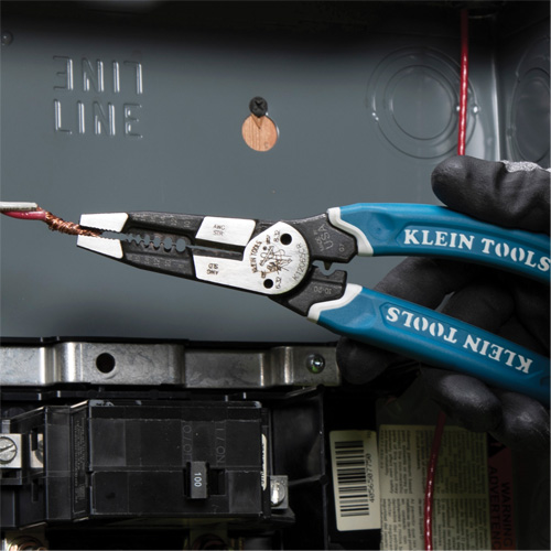 Klein-Kurve&reg; Heavy-Duty Wire Stripper, Cutter & Crimper Multi-Tool, 8-1/4" L, 8 - 20 AWG FMT Sales Ltd