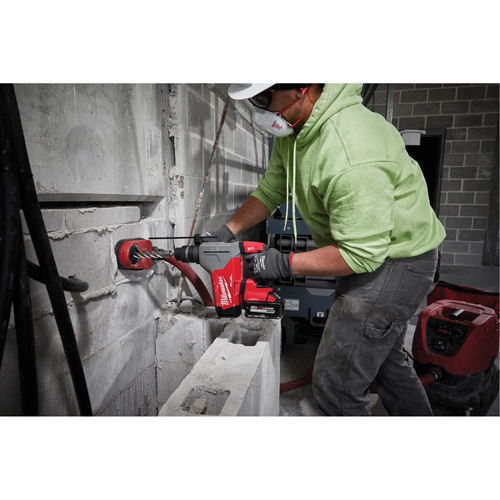 Marteau rotatif M18 Fuel SDS Plus avec ensemble d&eacute;poussi&eacute;reur Hammervac, 18 V, 1-1/8" - 3", 800 tr/min FMT Sales Ltd