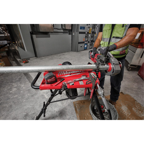 Tr&eacute;pied de nivellement de 6" avec &eacute;tau &agrave; chaîne FMT Sales Ltd