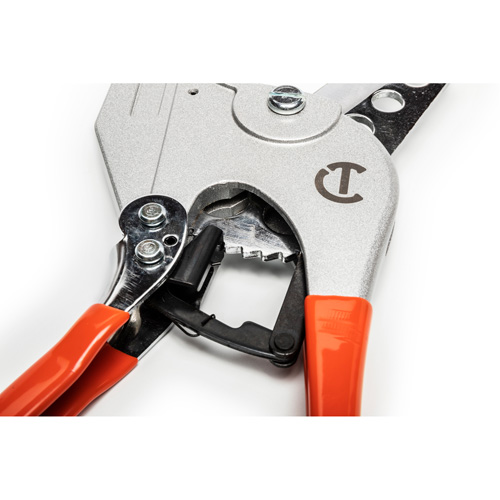 Coupe tuyau en PVC &agrave; rochet avec prises tremp&eacute;es, Capacit&eacute; de 1/4"- 2-3/8" FMT Sales Ltd