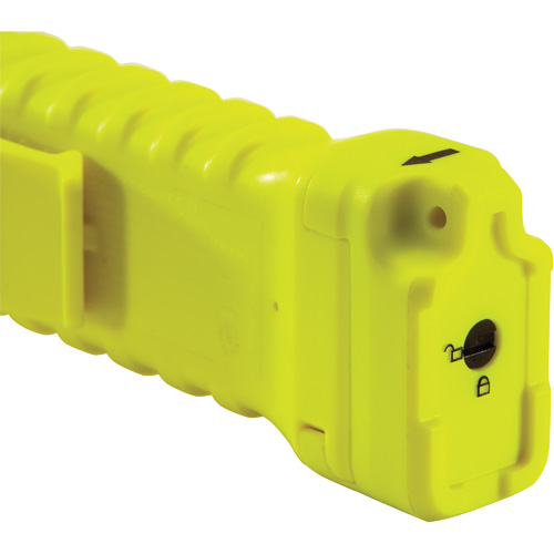 Right Angle Flashlight, LED, 336 Lumens, AA Batteries FMT Sales Ltd