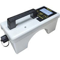 V&eacute;rificateur de perche aliment&eacute; par batterie FMT Sales Ltd