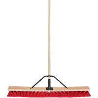 Balai-brosse &agrave; manche renforc&eacute;, 36", Moyen, Soies PVC FMT Sales Ltd