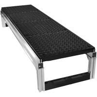 Trousse de plateforme de travail modulaire en aluminium avec surface &agrave; relief &agrave; larmes FOUNDATION, 18" la x 72" pr, Capacit&eacute; de 400 lb, Enti&egrave;rement soud&eacute; FMT Sales Ltd