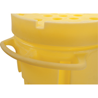 Trousse de lutte contre les d&eacute;versements de premi&egrave;re qualit&eacute;, Universel, Overpack/Baril de r&eacute;cup&eacute;ration, Absorbance de 95 gal. US FMT Sales Ltd