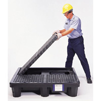 4-Drum Economy Ultra-Spill Pallet&reg;, 66 US gal. Spill Capacity, 53" x 53" x 11.8" FMT Sales Ltd