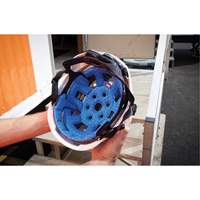 BOLT Safety Helmet Cooling Liner, Blue FMT Sales Ltd