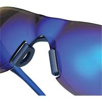 Lunettes de s&eacute;curit&eacute; Adapt Lite, Lentille Miroir bleu, Antibu&eacute;e/Anti-&eacute;gratignures, ANSI Z87+/R&eacute;pond ou surpasse la norme CSA Z94.3 FMT Sales Ltd