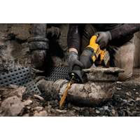 Scie alternative sans balai Max FlexVolt (outil seulement), 60 V, Lithium-ion Bloc-pile, 0-3000 coups/min FMT Sales Ltd