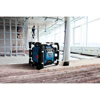 Jobsite Radio with Bluetooth&reg; 5.0 & Power Station, Lithium-Ion, 18 V FMT Sales Ltd