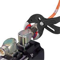 Pipe Gripping Pliers with Replaceable Plastic Jaws, 10" FMT Sales Ltd