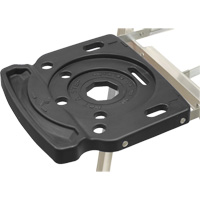 Escabeau industriel tr&egrave;s robuste s&eacute;rie 3400, 4', Aluminium, Capacit&eacute; 300 lb, Type 1A FMT Sales Ltd