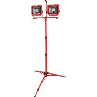 Baladeuses jumel&eacute;es avec tr&eacute;pied, DEL, 72 W, 8000 lumens, Boîtier en Aluminium FMT Sales Ltd