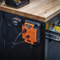 Powerbox 1 Magnetic Power Strip, 4 Outlet(s), 5', 120 V FMT Sales Ltd